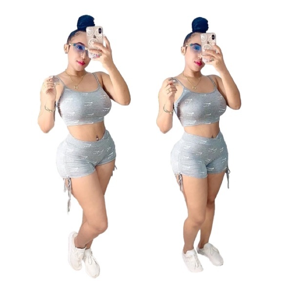 Nike Sets - Picture 2 of 4